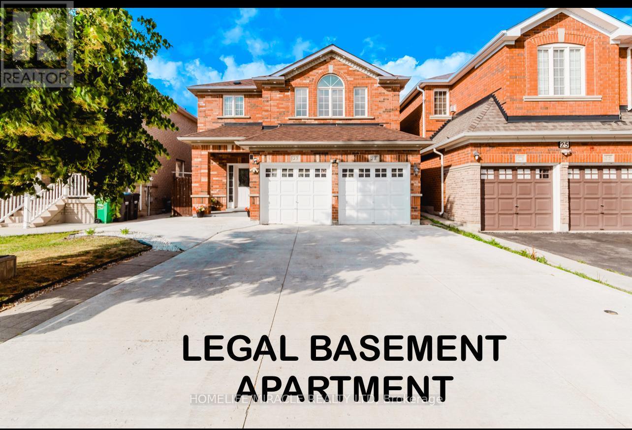 Photo 2 of 27 Silver Egret Road, Brampton ON