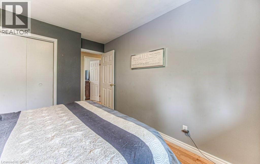 Photo 22 of 11 Coach Hill Drive, Kitchener ON