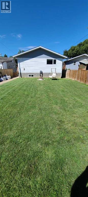 Photo 16 of 5107 53 Street, Taber AB