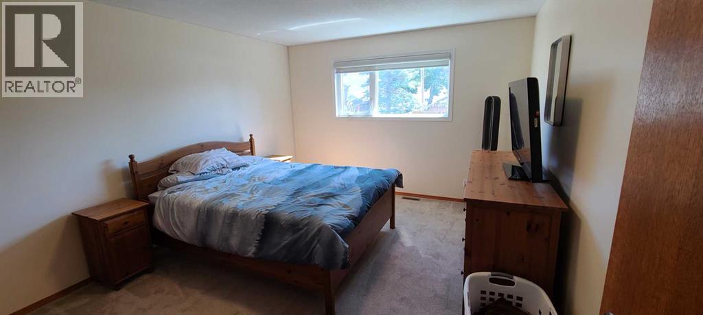 Photo 17 of 5107 53 Street, Taber AB