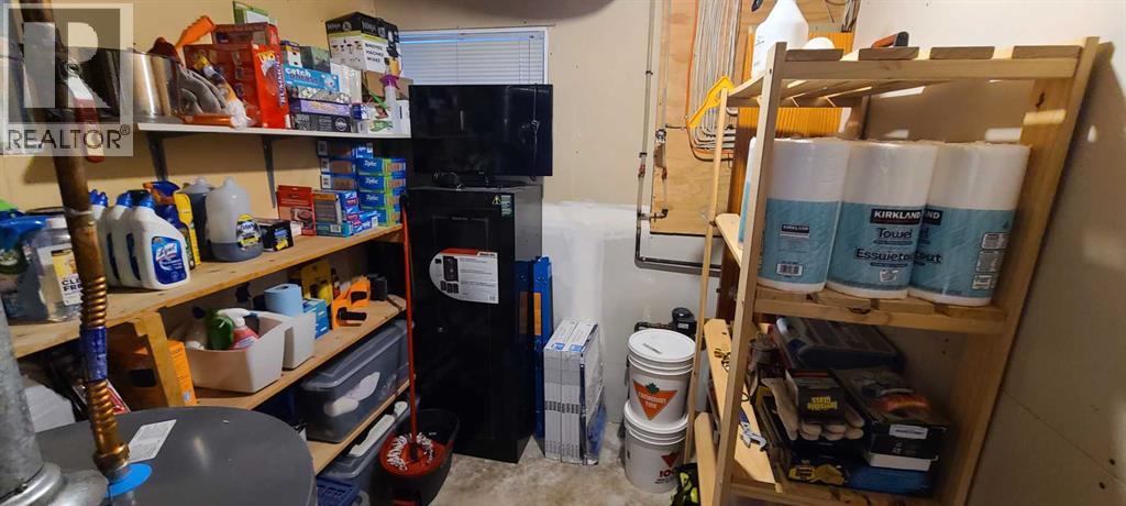 Photo 32 of 5107 53 Street, Taber AB