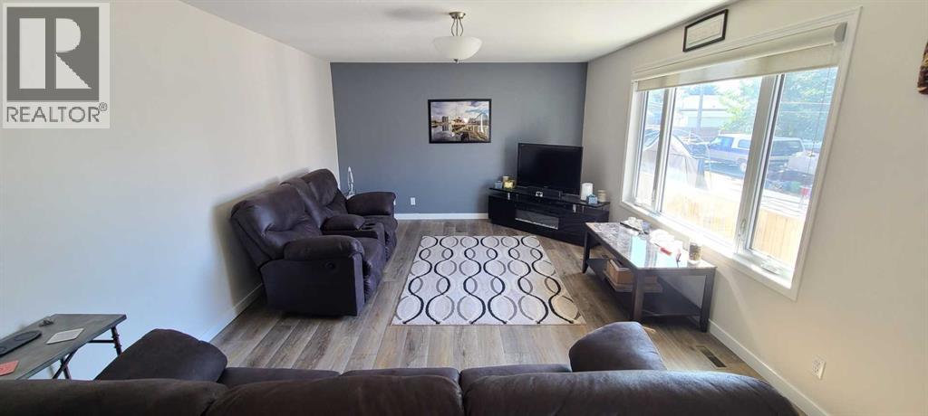 Photo 2 of 5107 53 Street, Taber AB