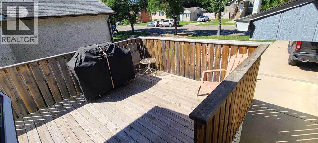 Photo 8 of 5107 53 Street, Taber AB