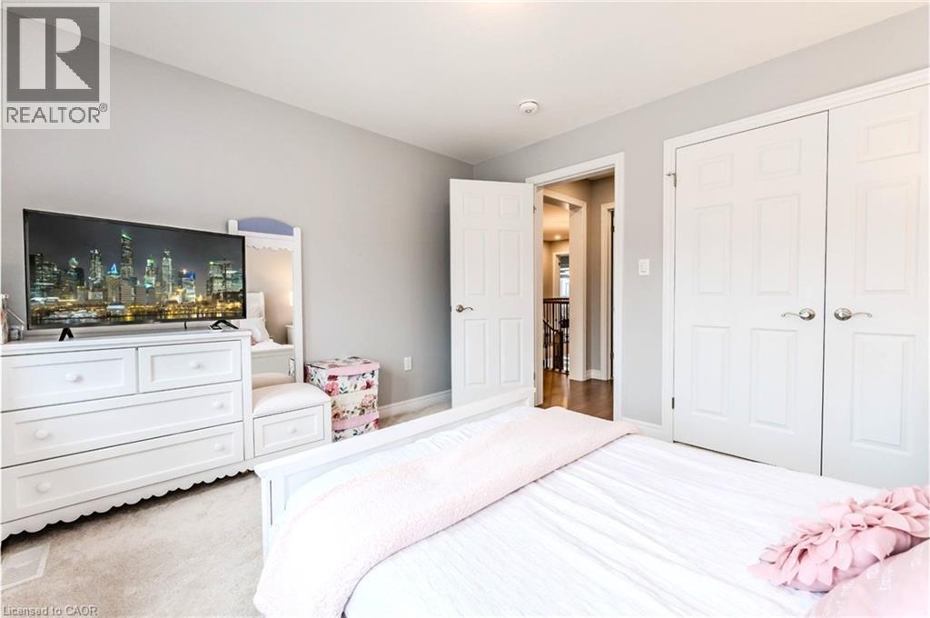 Photo 33 of 55 Spachman Street, Kitchener ON