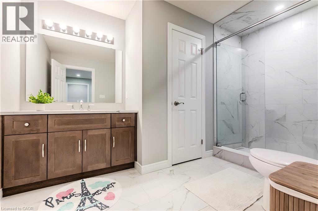 Photo 32 of 55 Spachman Street, Kitchener ON