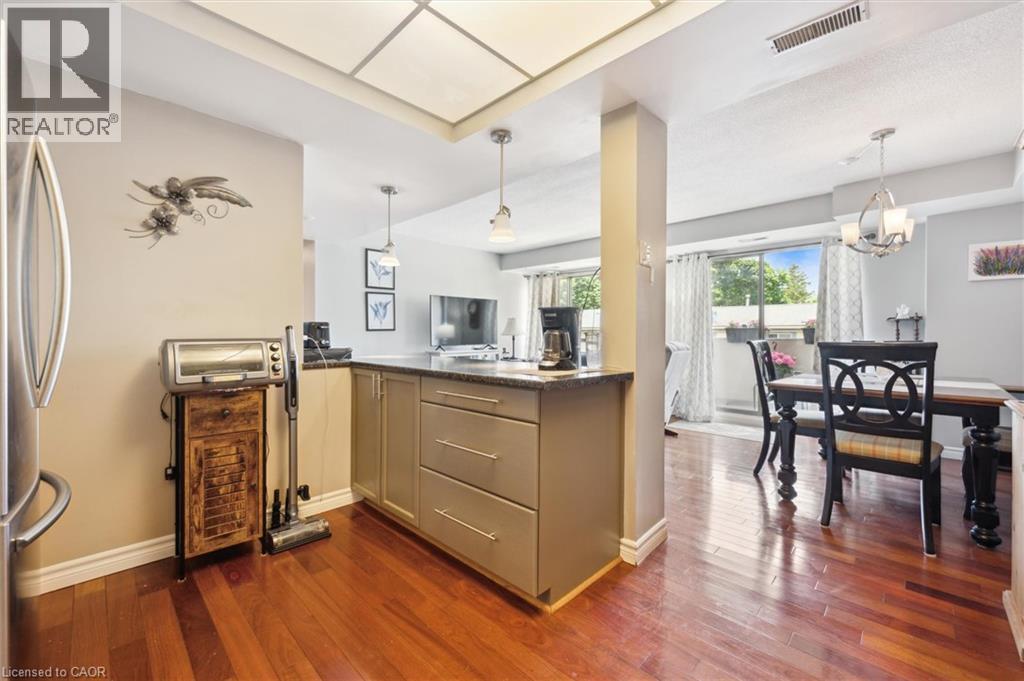 Photo 11 of 3267 King Street E Unit 204, Kitchener ON