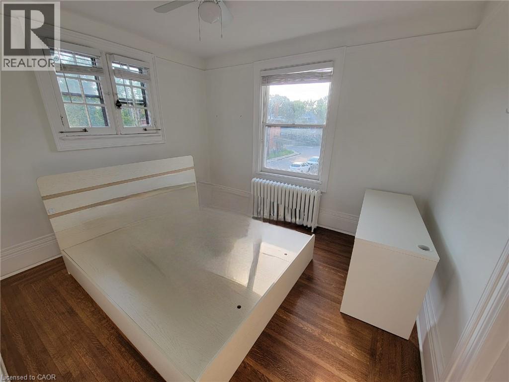 Photo 1 of 43 Barnesdale Avenue S, Hamilton ON