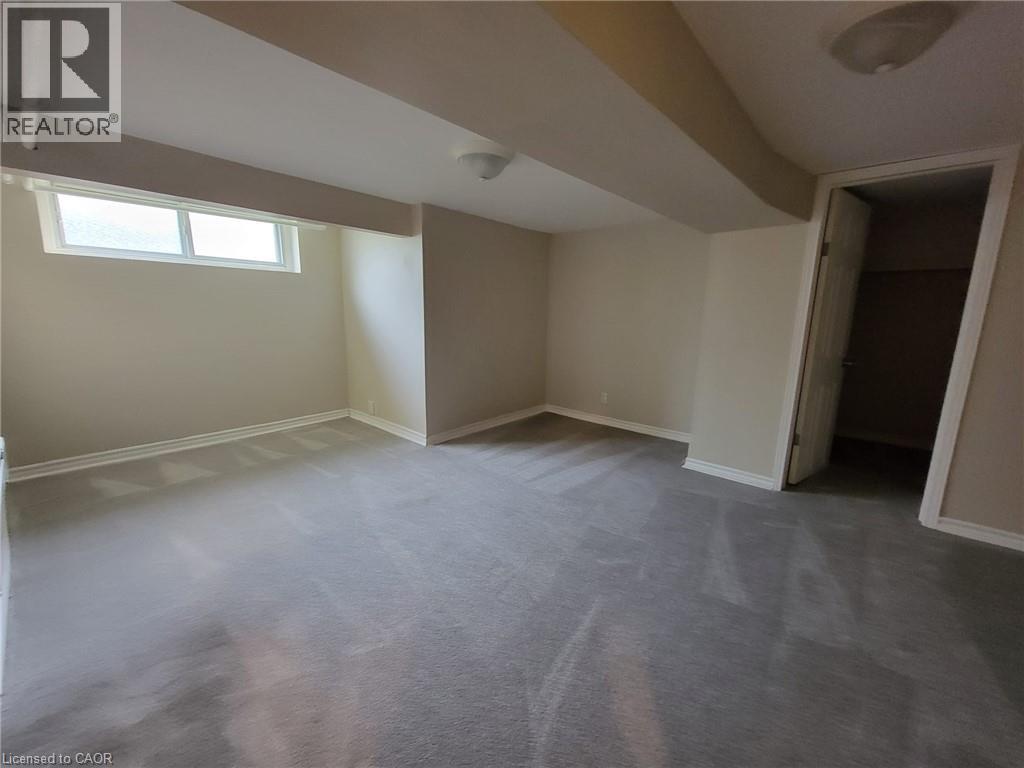 Photo 8 of 43 Barnesdale Avenue S, Hamilton ON