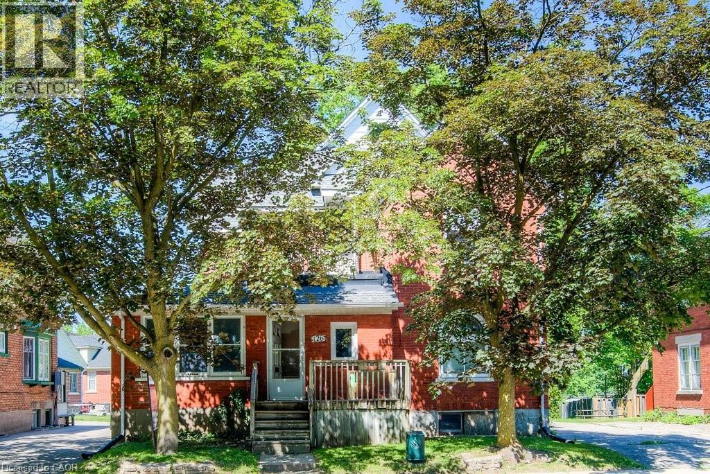 Photo 3 of 126 Albert Street, Waterloo ON