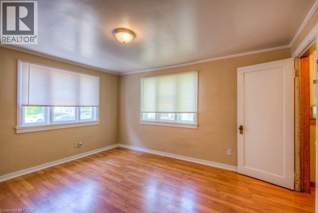 Photo 24 of 126 Albert Street, Waterloo ON