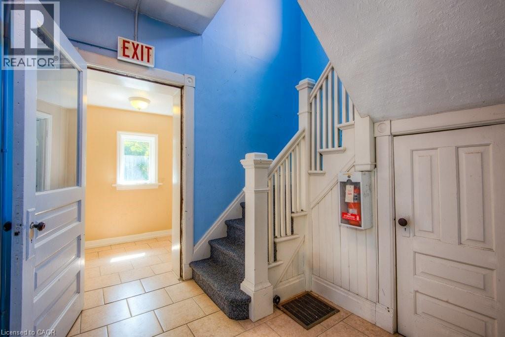 Photo 11 of 126 Albert Street, Waterloo ON