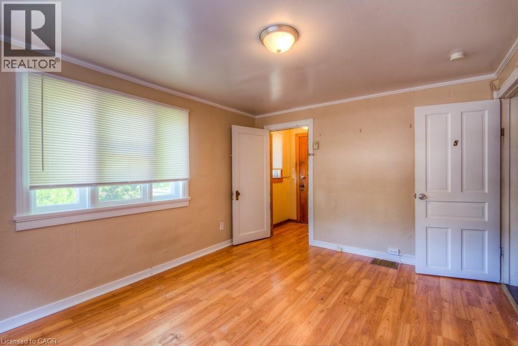 Photo 25 of 126 Albert Street, Waterloo ON