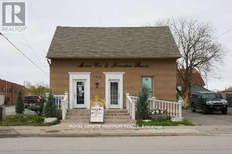 Photo 6 of Main 7974 Kipling Avenue, Vaughan ON