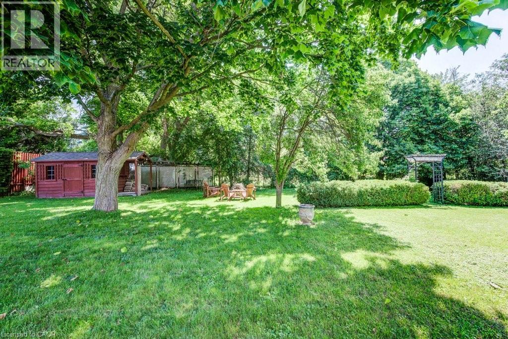 Photo 21 of 18 Marshall Avenue, North Dumfries ON