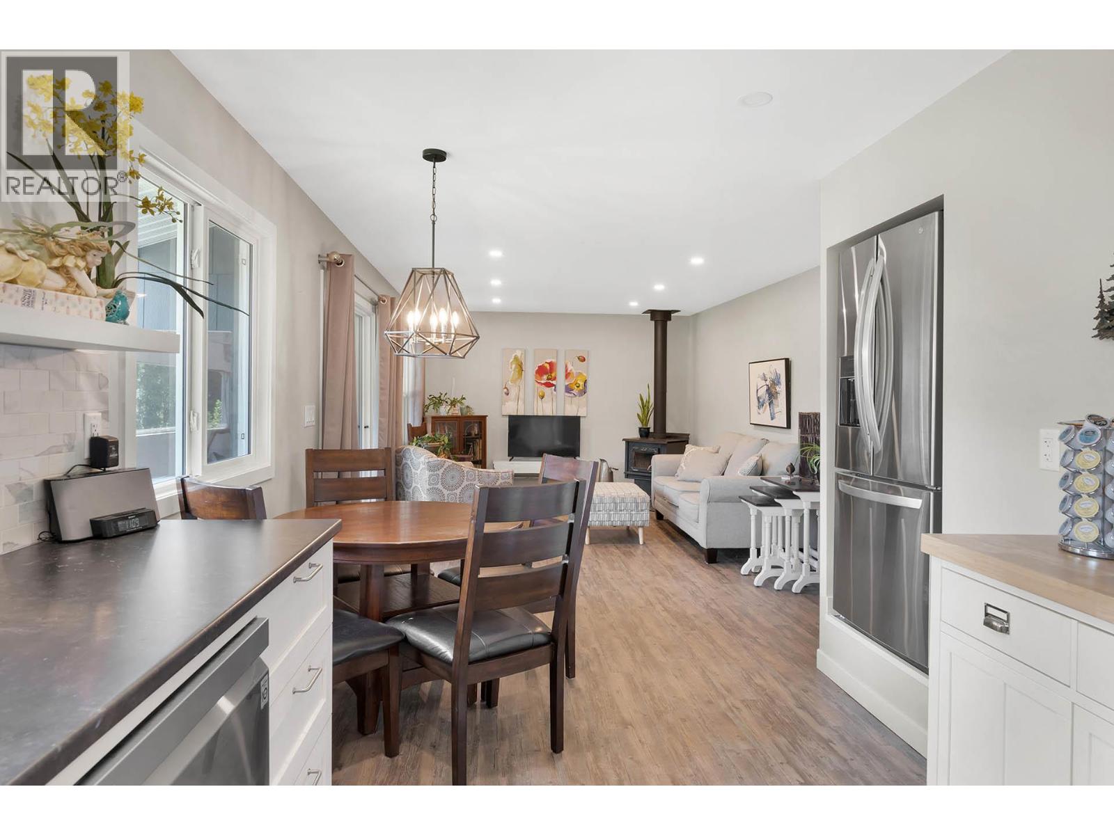 Photo 10 of 312 Foote Road, Clearwater BC