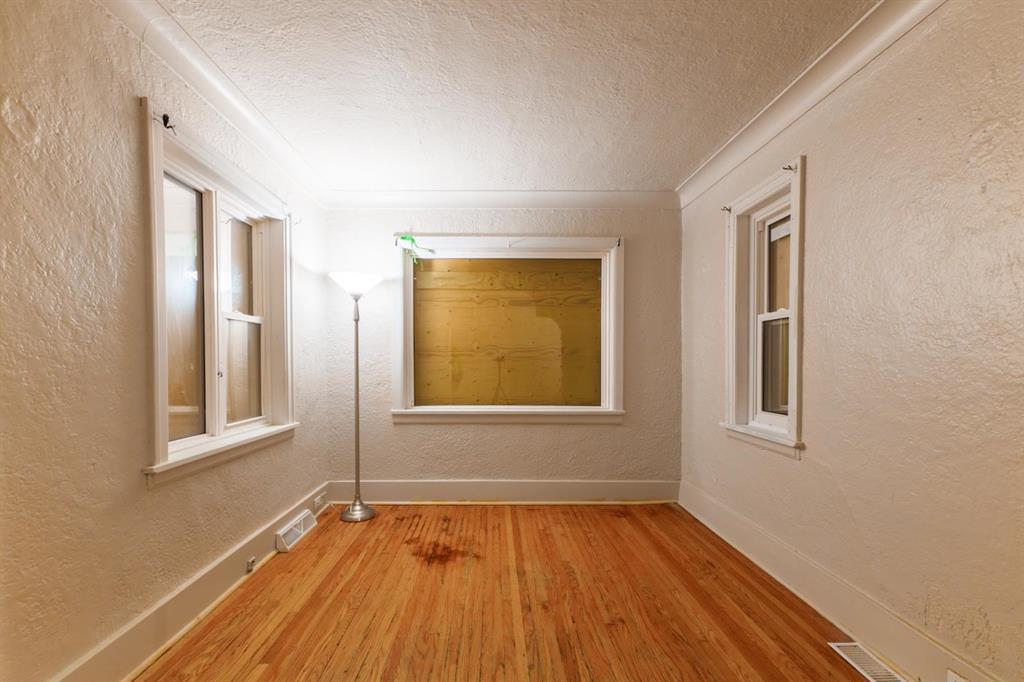 Photo 10 of 486 Boyd Avenue, Winnipeg MB