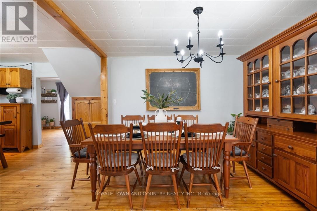 Photo 10 of 1320 Heights Road, Kawartha Lakes ON