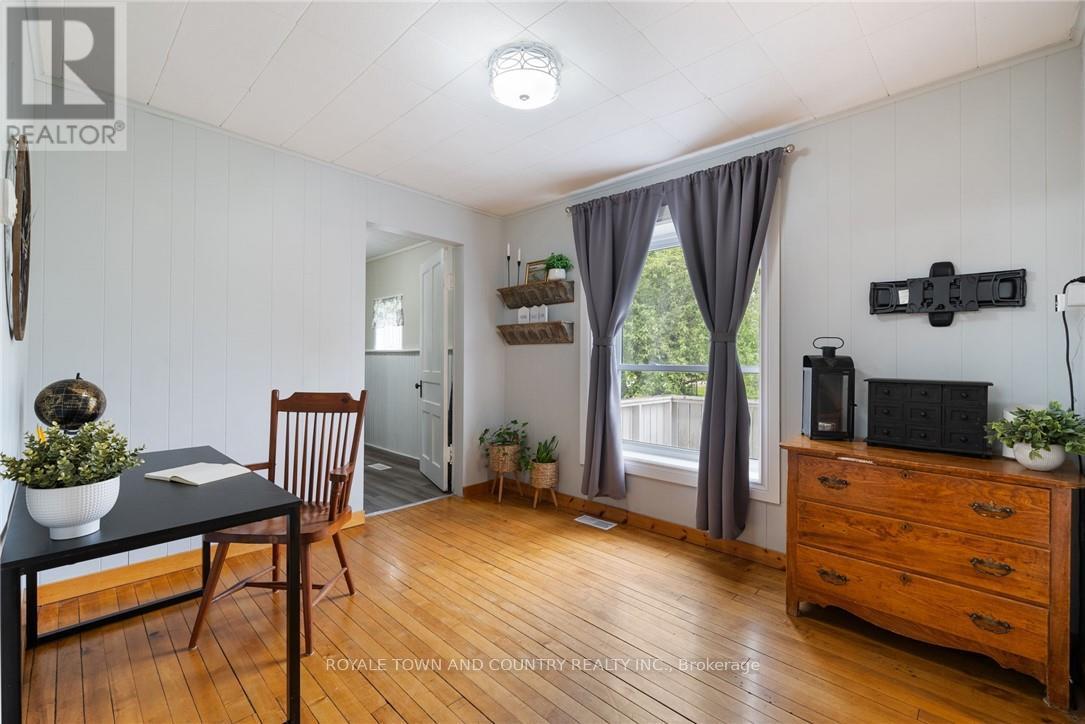 Photo 18 of 1320 Heights Road, Kawartha Lakes ON