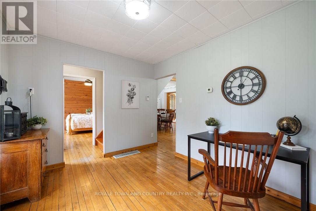 Photo 19 of 1320 Heights Road, Kawartha Lakes ON