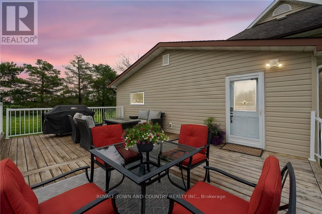 Photo 32 of 1320 Heights Road, Kawartha Lakes ON
