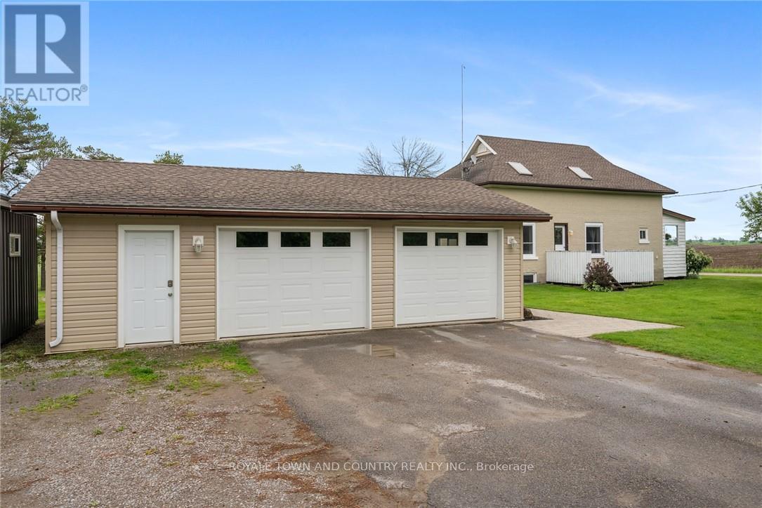 Photo 36 of 1320 Heights Road, Kawartha Lakes ON