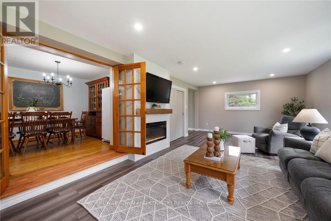 Photo 8 of 1320 Heights Road, Kawartha Lakes ON