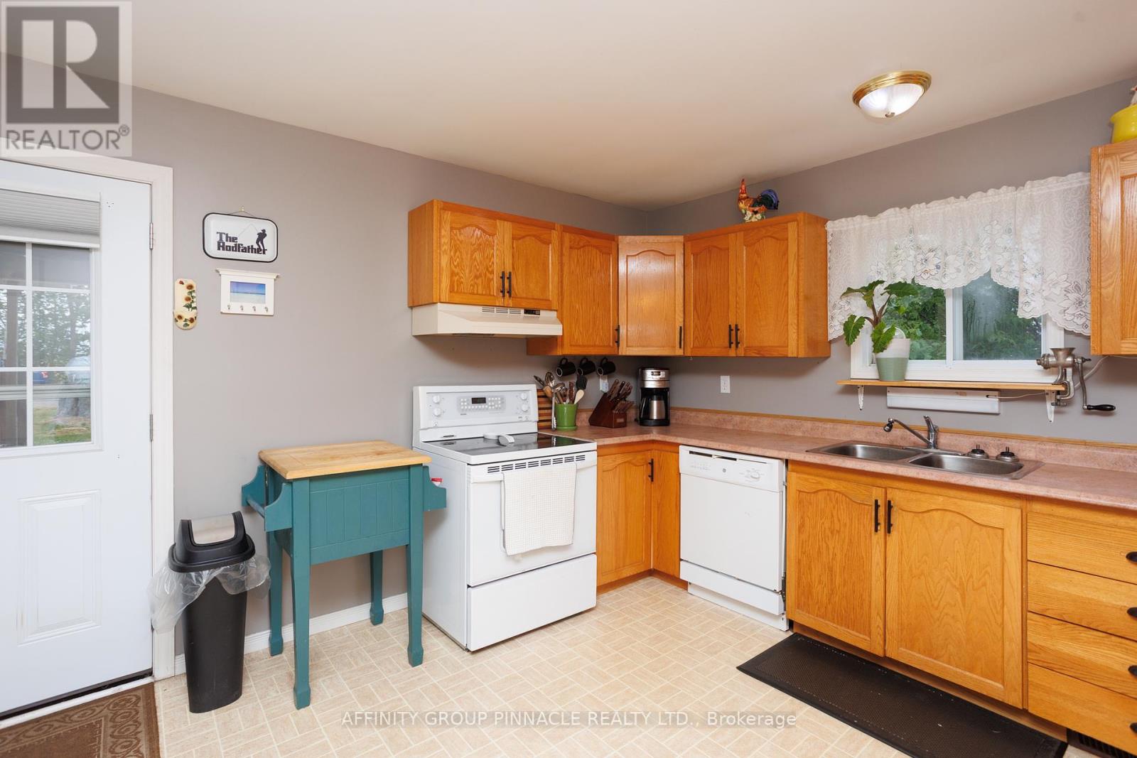 Photo 17 of 168 Northline Road, Kawartha Lakes ON