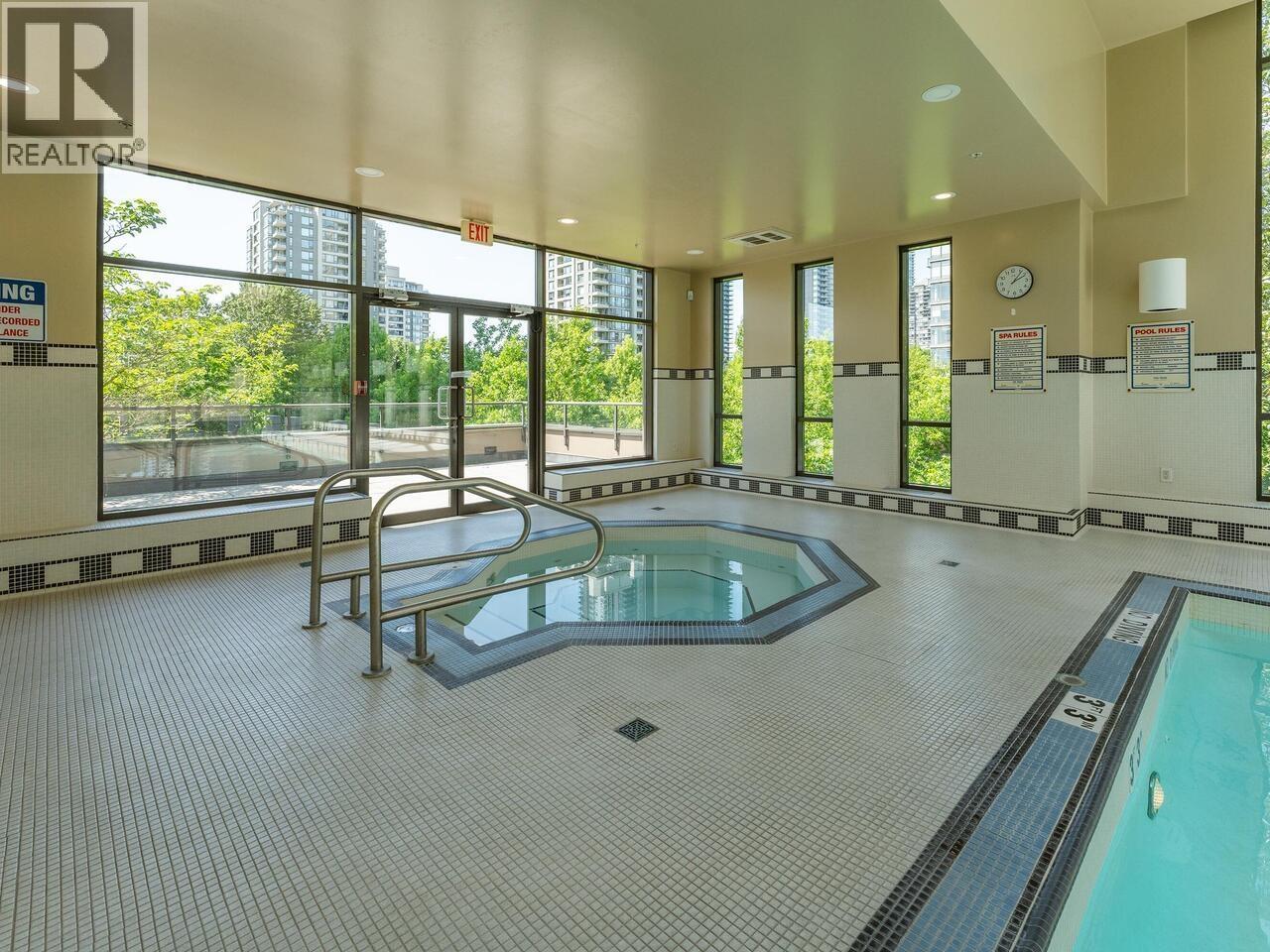 Photo 8 of 2204 2345 Madison Avenue, Burnaby BC
