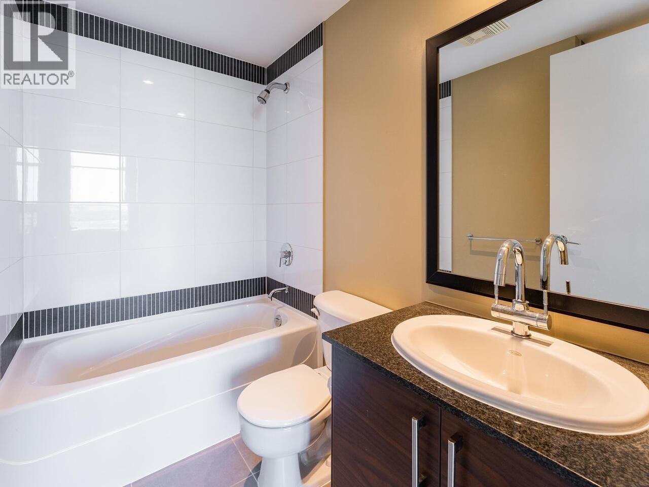 Photo 16 of 2204 2345 Madison Avenue, Burnaby BC