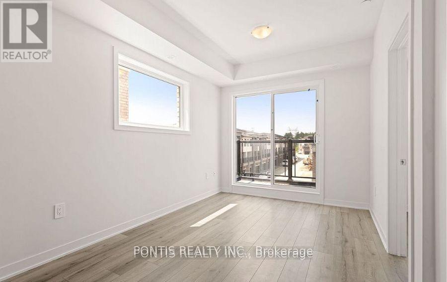 Photo 28 of 220 1695 Dersan Street, Pickering ON