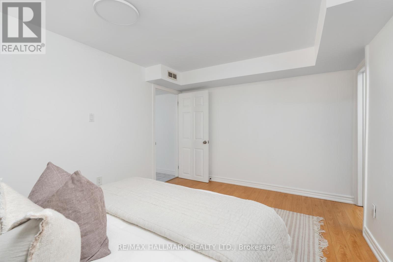 Photo 29 of 610 Greenwood Avenue, Toronto ON