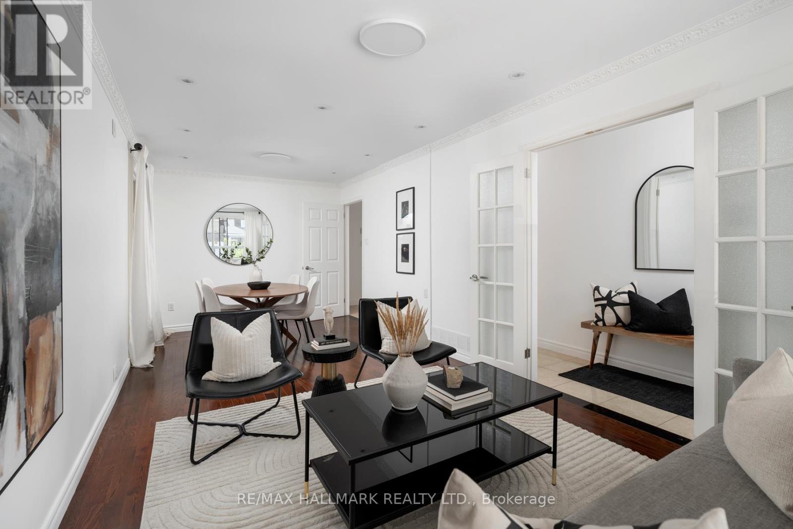 Photo 8 of 610 Greenwood Avenue, Toronto ON