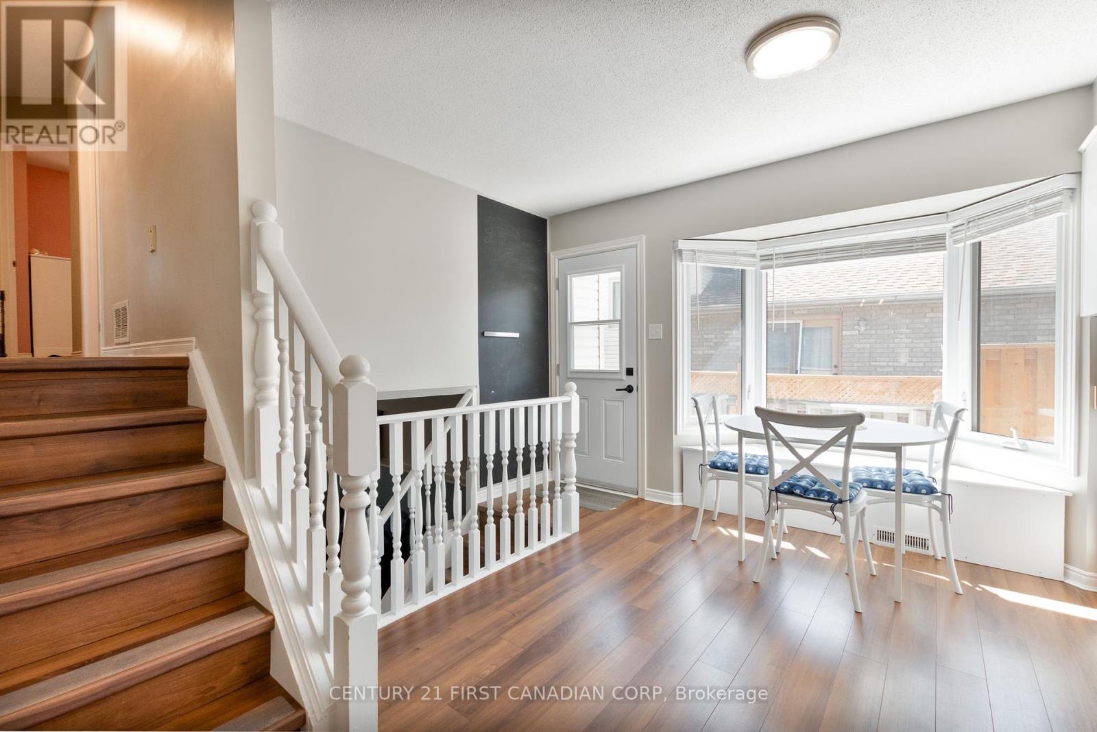 Photo 15 of 162 Ashley Crescent, London South ON