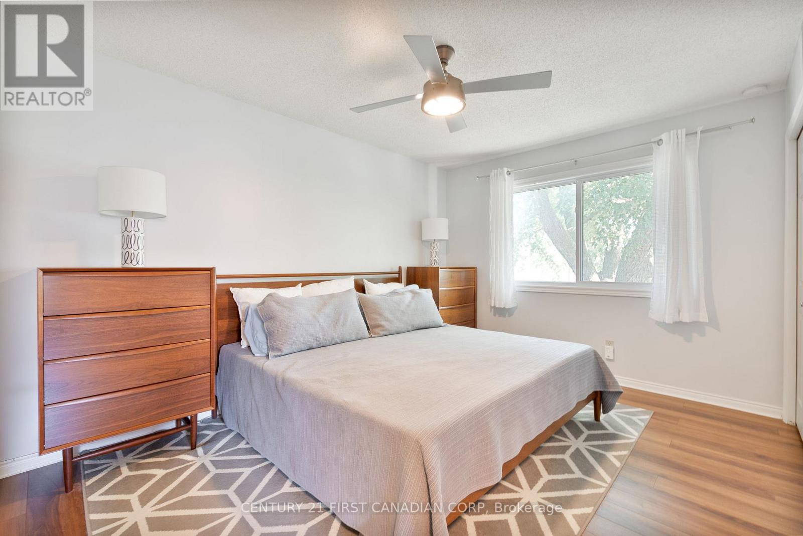 Photo 19 of 162 Ashley Crescent, London South ON