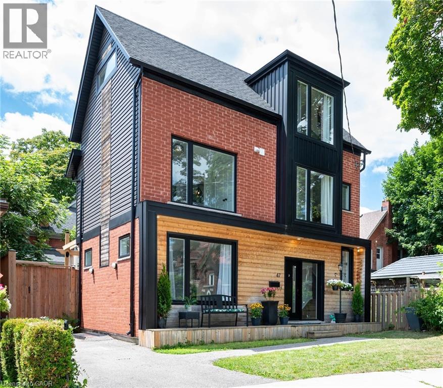 Photo 32 of 47 Gruhn Street, Kitchener ON