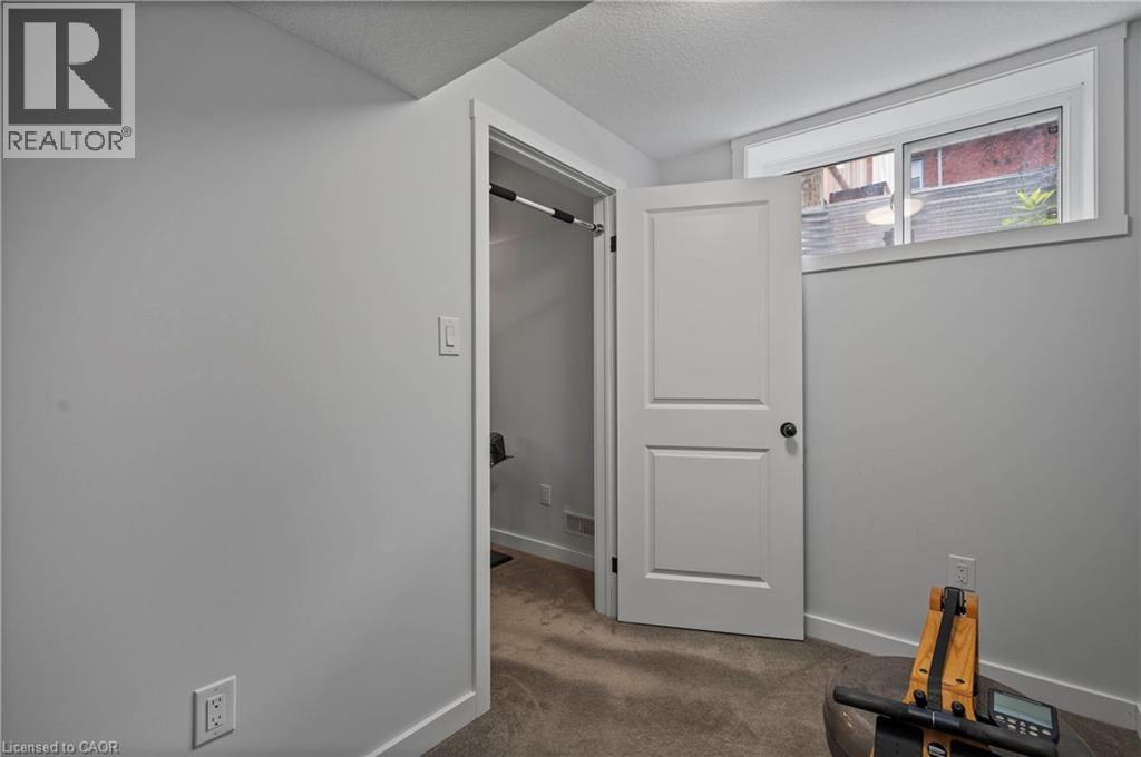 Photo 29 of 47 Gruhn Street, Kitchener ON