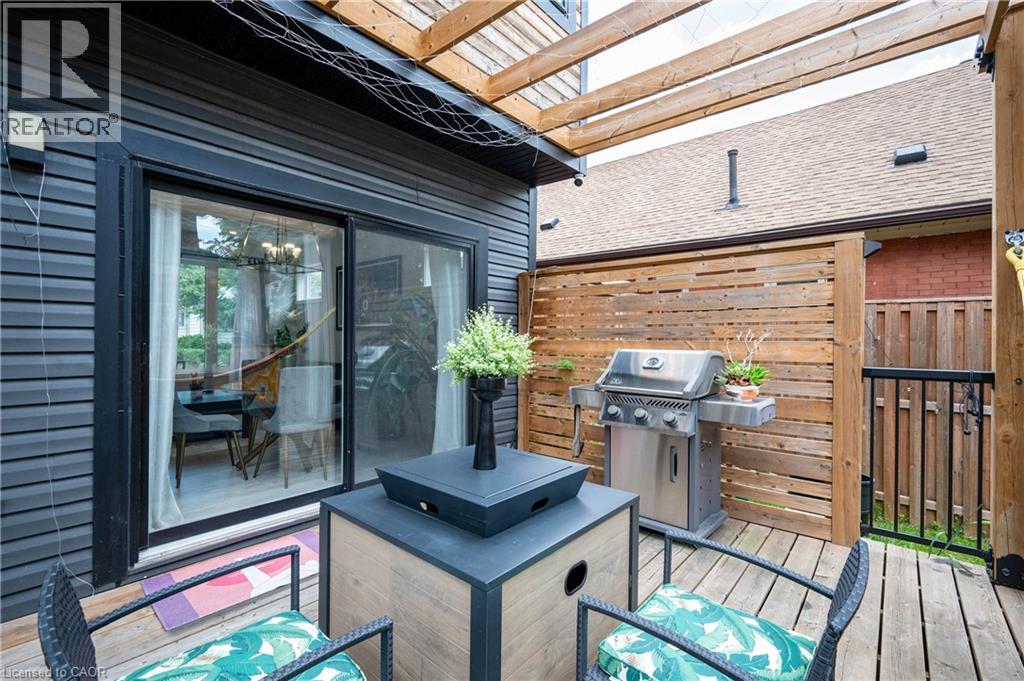 Photo 35 of 47 Gruhn Street, Kitchener ON