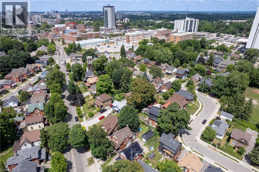 Photo 21 of 47 Gruhn Street, Kitchener ON