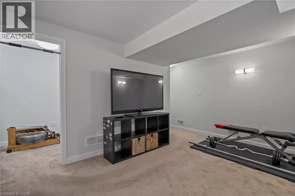 Photo 42 of 47 Gruhn Street, Kitchener ON