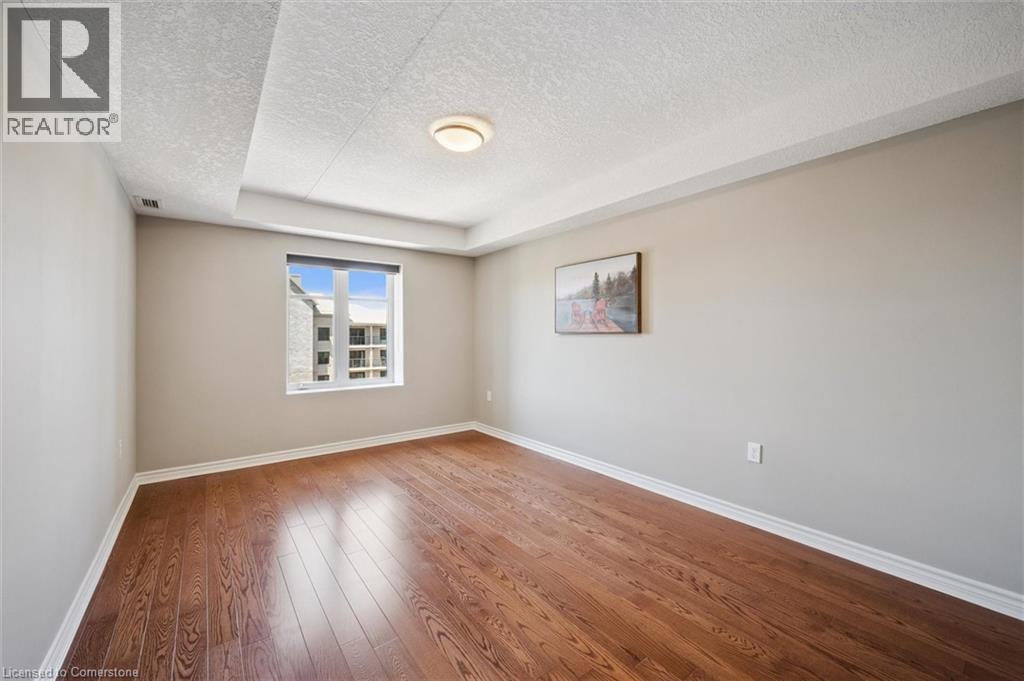 Photo 4 of 776 Laurelwood Drive Unit 609, Waterloo ON