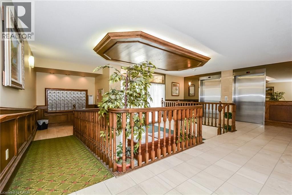 Photo 6 of 3267 King Street E Unit Ph 6, Kitchener ON