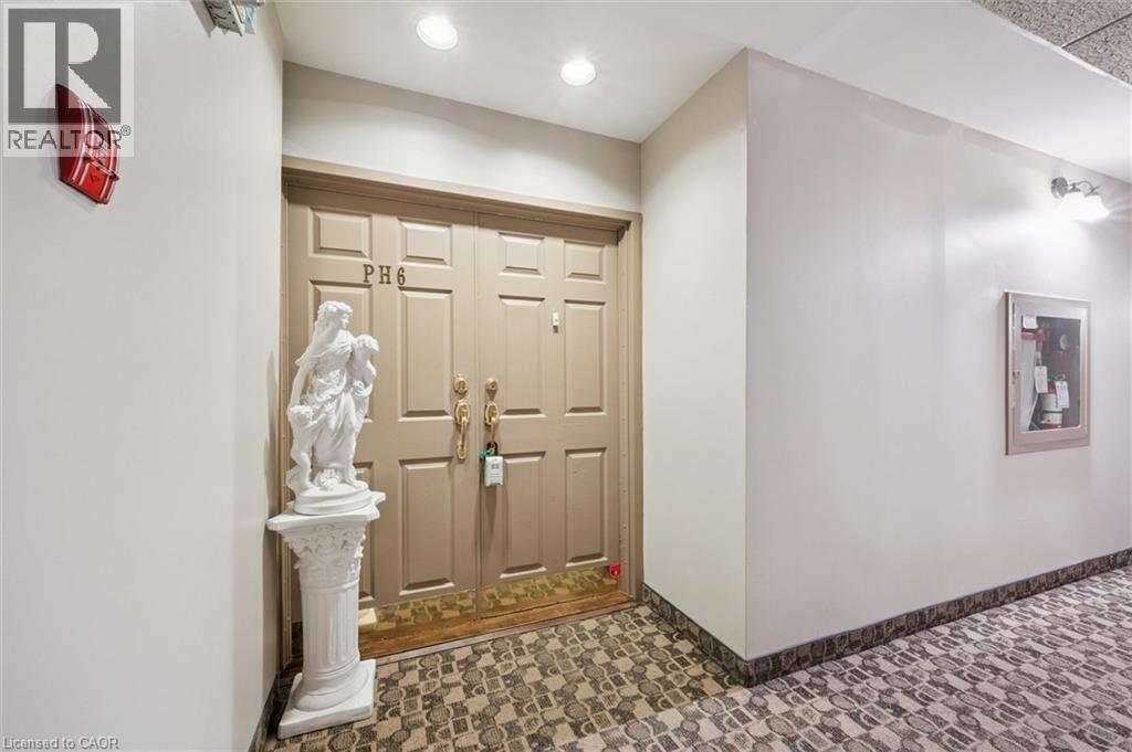Photo 7 of 3267 King Street E Unit Ph 6, Kitchener ON