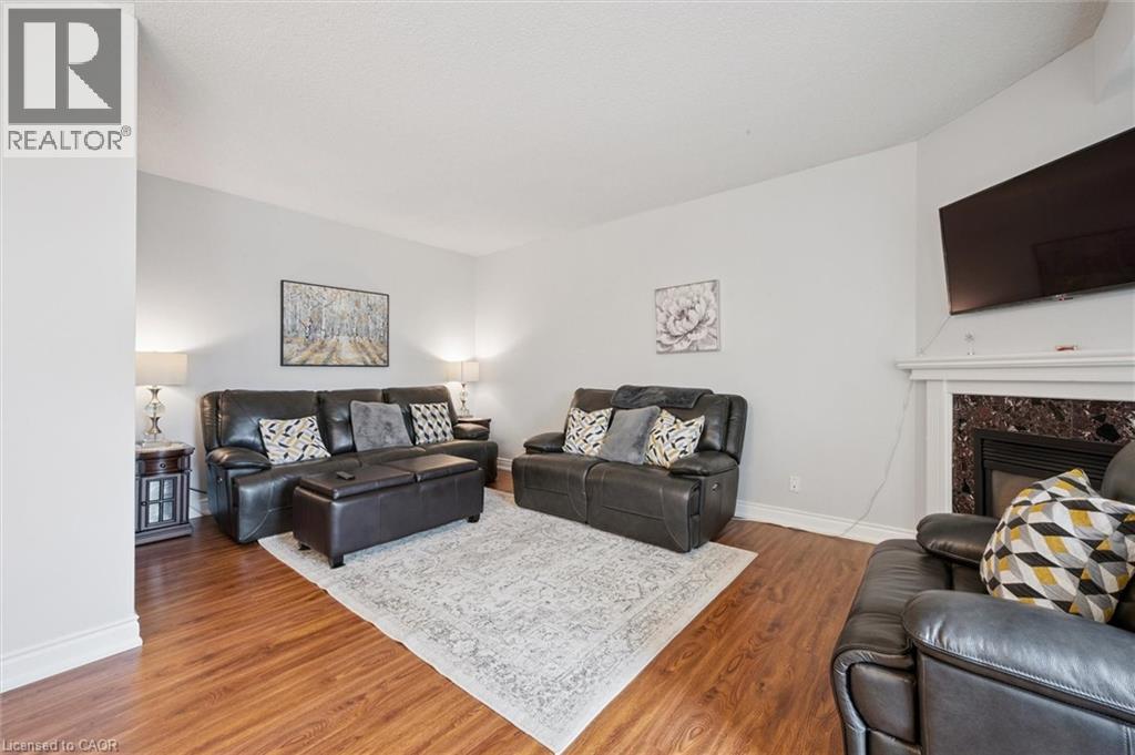 Photo 11 of 3267 King Street E Unit Ph 6, Kitchener ON