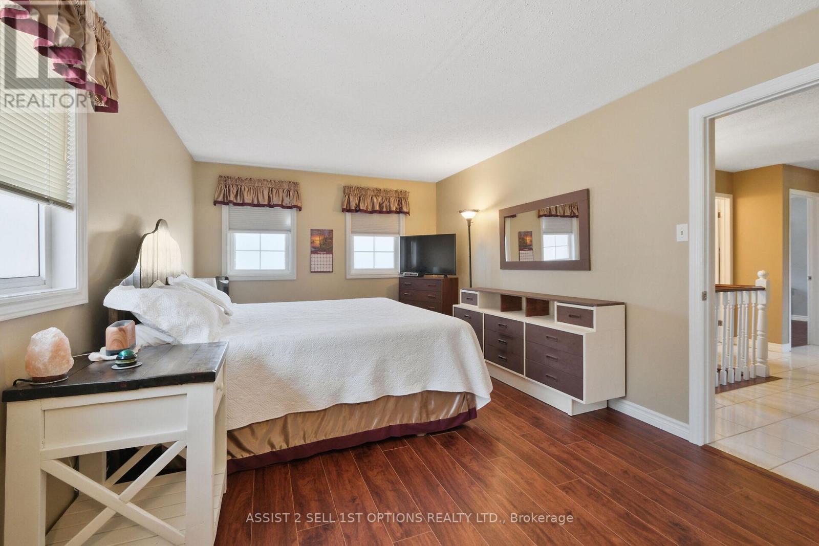 Photo 10 of 1884 Chaine Court, Ottawa ON