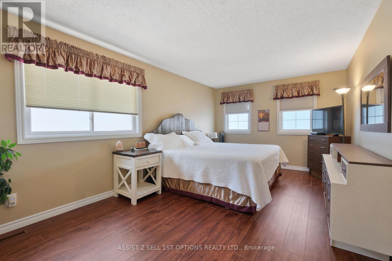 Photo 22 of 1884 Chaine Court, Ottawa ON