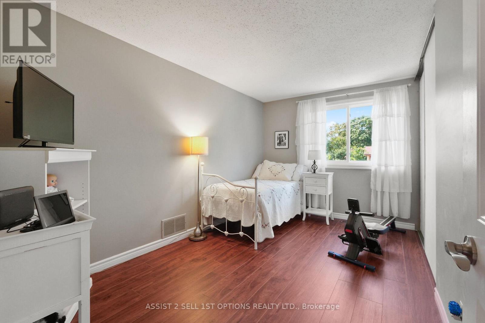 Photo 31 of 1884 Chaine Court, Ottawa ON