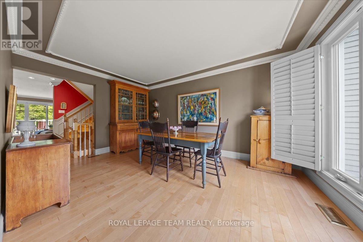 Photo 35 of 14 27 Forsyth Lane, Ottawa ON