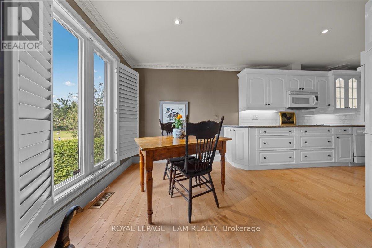 Photo 30 of 14 27 Forsyth Lane, Ottawa ON