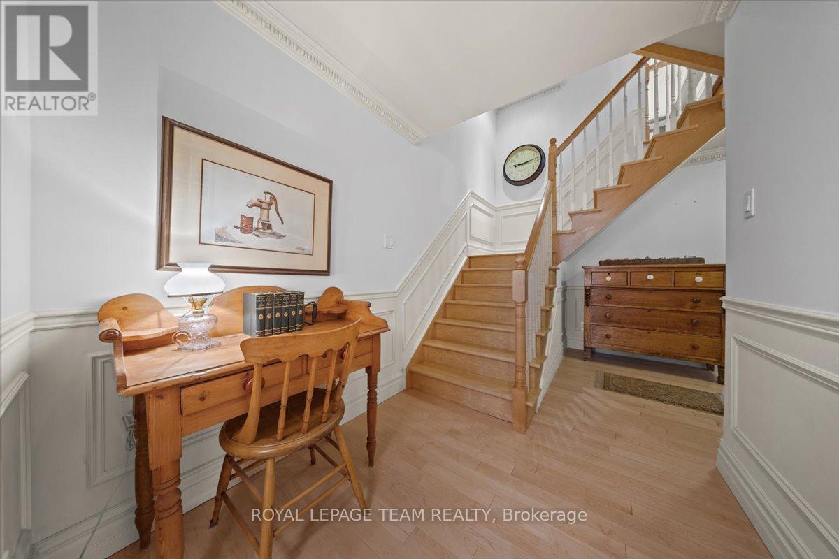 Photo 47 of 14 27 Forsyth Lane, Ottawa ON