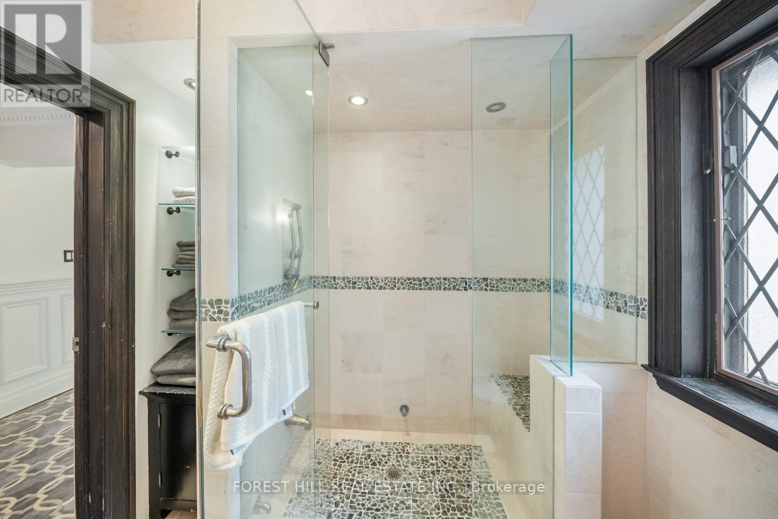 Photo 36 of 39 Ava Road, Toronto ON